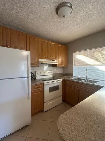 $1,550 | 3109 Northwest 2nd Terrace, Unit 4156, Pompano Beach, FL 33064