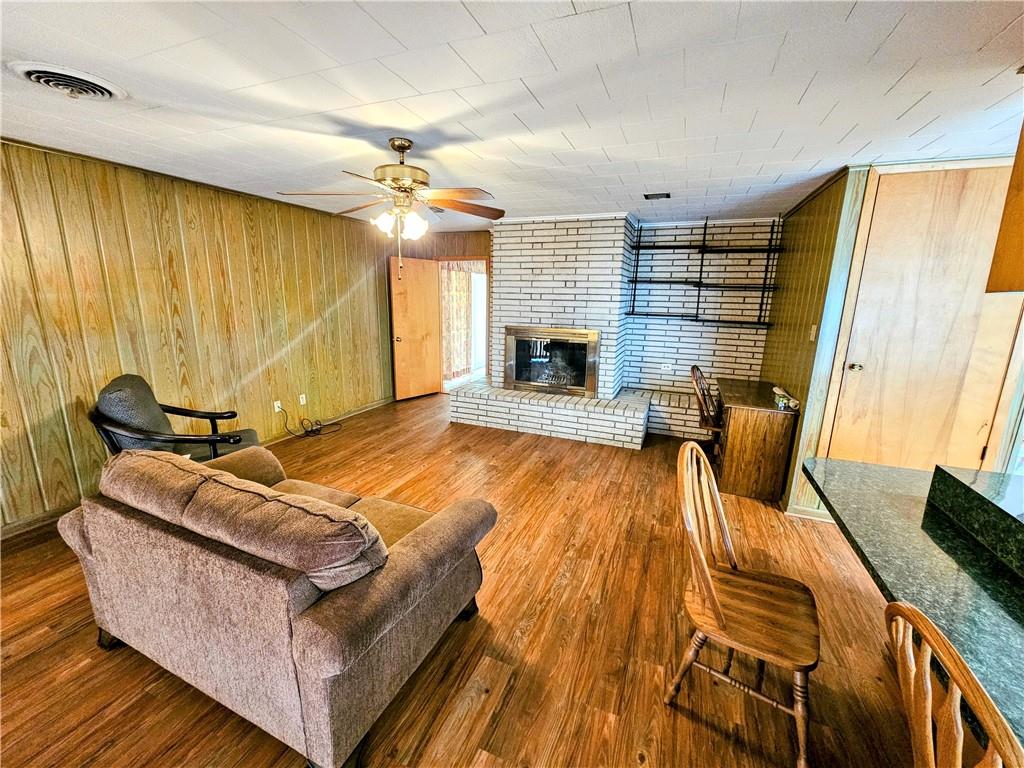 302 Mosley Drive Winnfield, LA 71483 - Photo 3 of 21