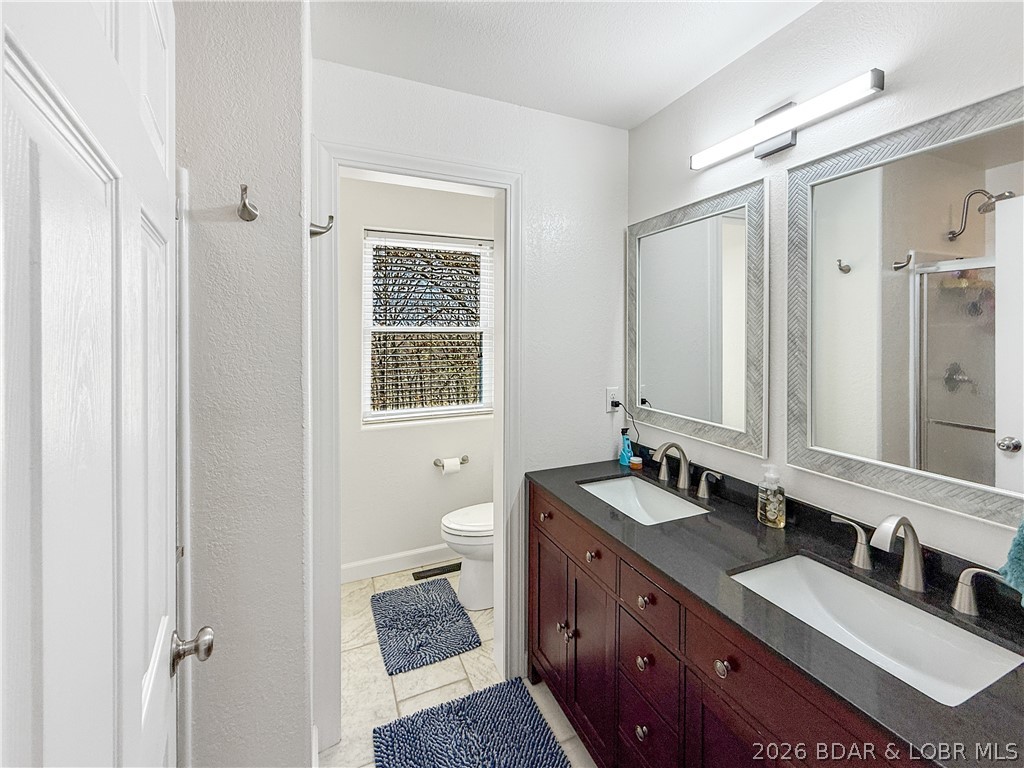 2245 Pier Thirty One Road Camdenton, MO 65020 - Photo 15 of 38