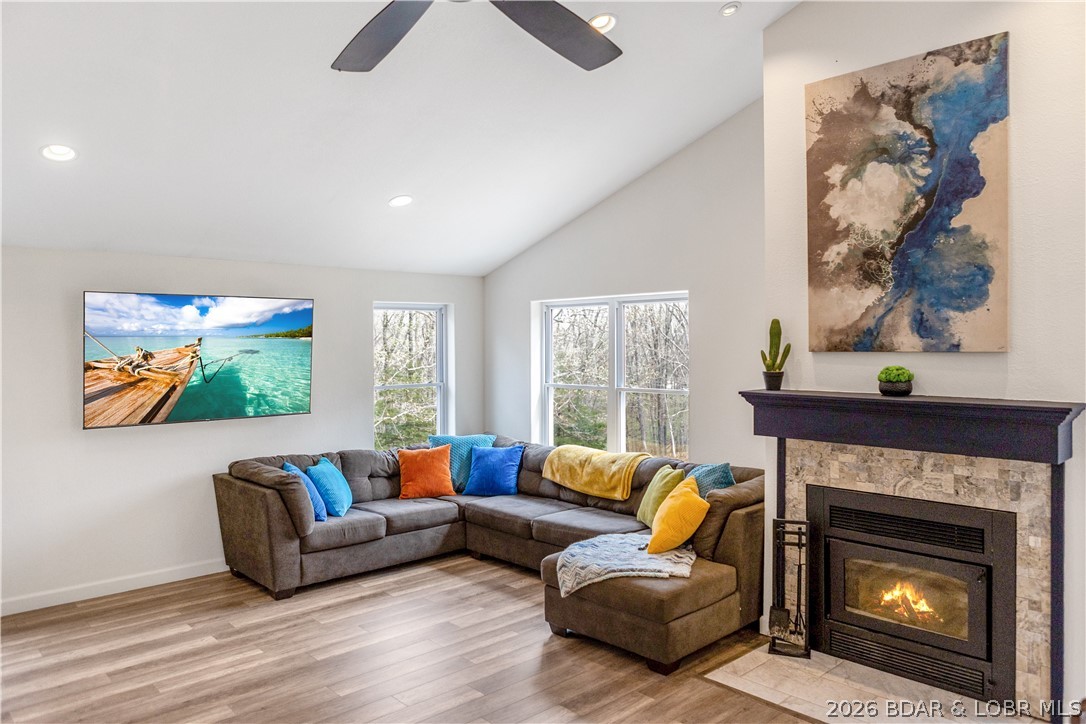 2245 Pier Thirty One Road Camdenton, MO 65020 - Photo 9 of 38