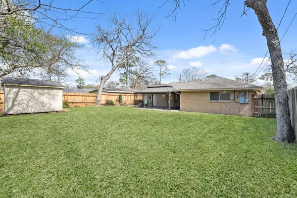 $2,700 | 1411 Conrad Sauer Drive, Houston, TX 77043