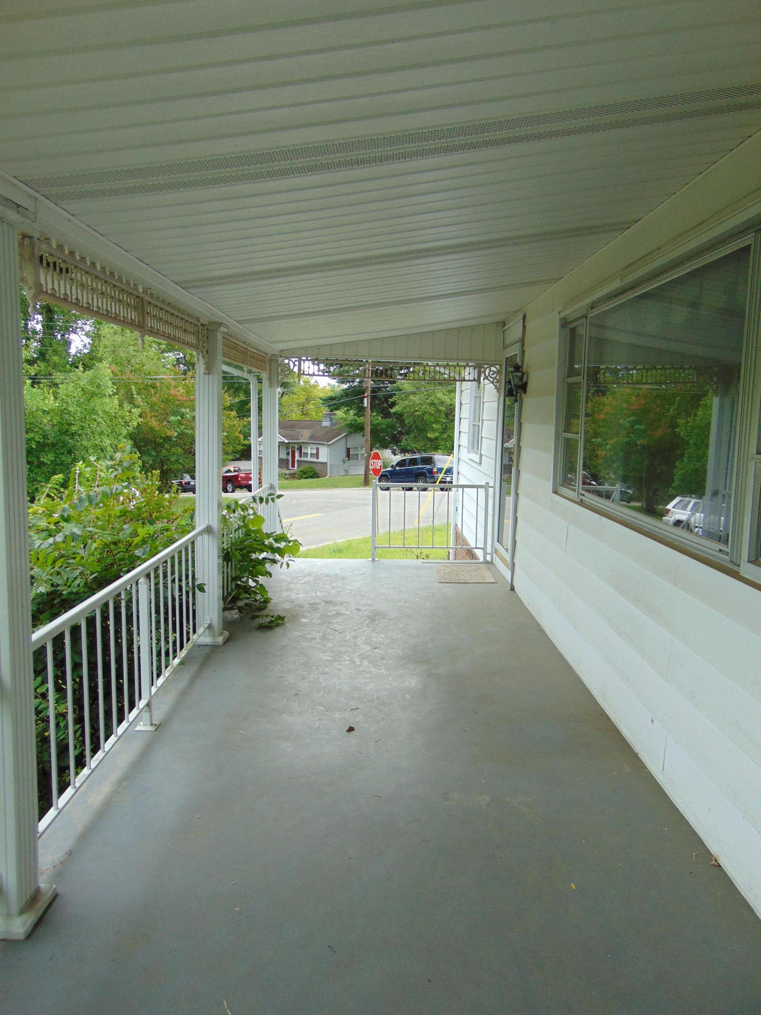 101 Underwood Road Oak Ridge, TN 37830 - Photo 5 of 24 DSC03694