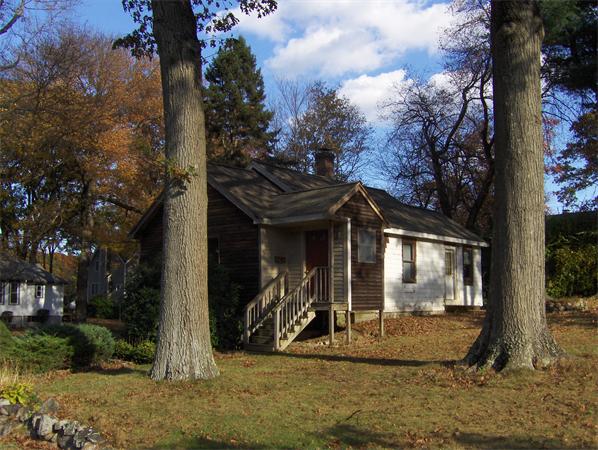 19 Maywood Road Lynnfield, MA 01940 - Photo 17 of 18 Gallery Image 17