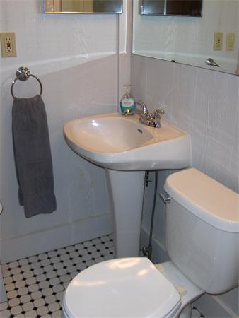 19 Maywood Road Lynnfield, MA 01940 - Photo 8 of 18 Gallery Image 8