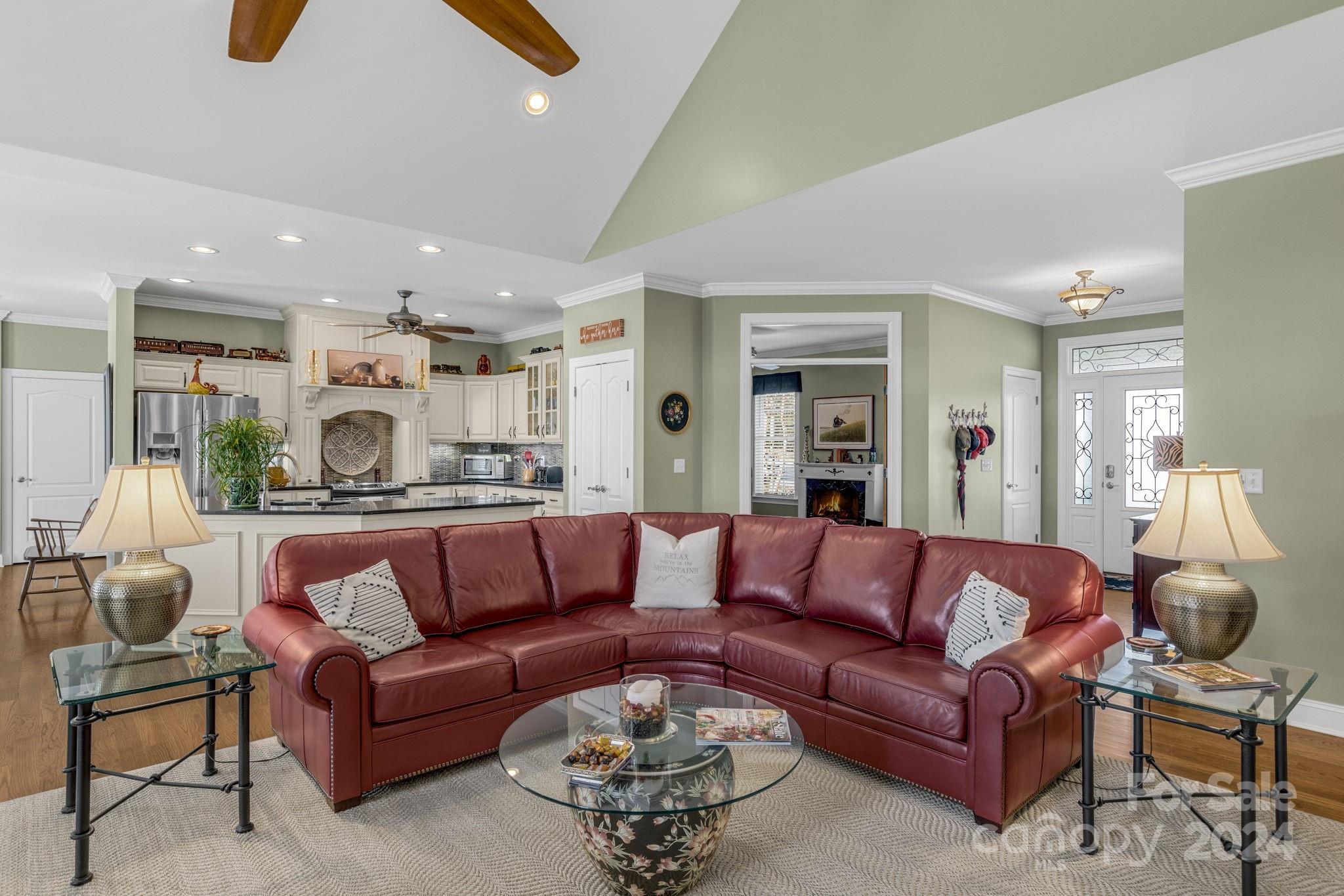 185 Wisdom Cove Road Flat Rock, NC 28731 - Photo 10 of 48 Gallery Image 10