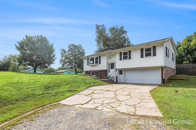 $424,000 | 6040 10 Mile Road Northeast, Rockford, MI 49341