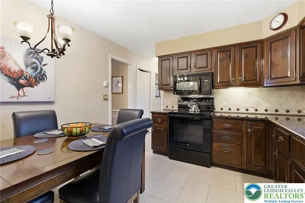 $417,000 | 2344 Silo Drive, Easton, PA 18040