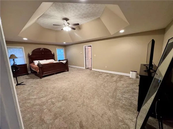 a view of a livingroom with furniture