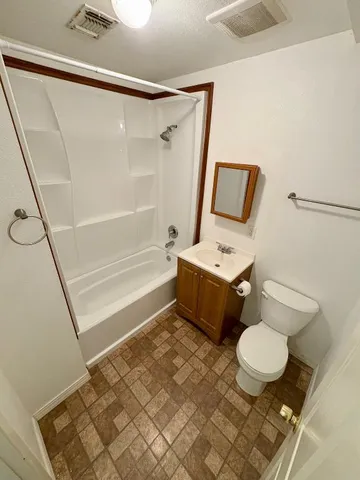 $1,295 | 5213 Tucker Hill Lane, Unit B, Cedar Creek, TX 78612