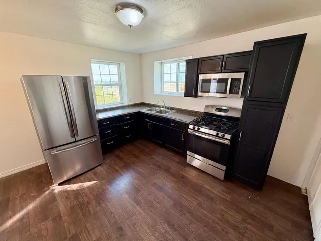 $1,295 | 5213 Tucker Hill Lane, Unit B, Cedar Creek, TX 78612