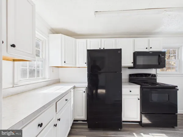 $1,500 | 629 Virginia Avenue, Martinsburg, WV 25401