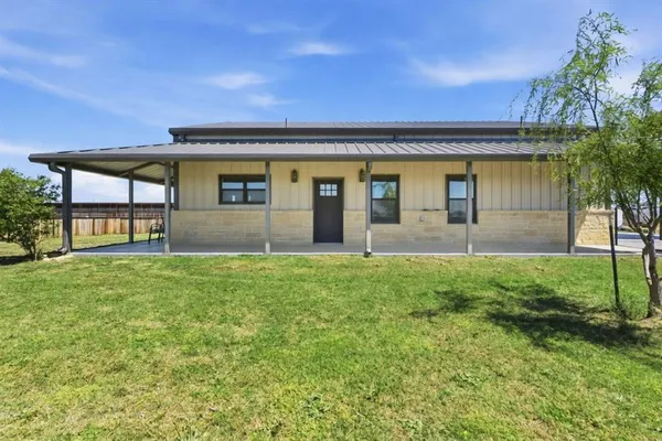 $499,000 | 335 Mdw Bnd Circle, Stephenville, TX 76401