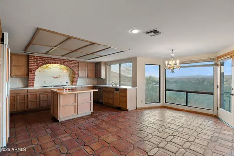 $2,950,000 | 6349 East Hummingbird Lane, Paradise Valley, AZ 85253