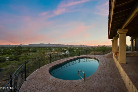 $2,950,000 | 6349 East Hummingbird Lane, Paradise Valley, AZ 85253