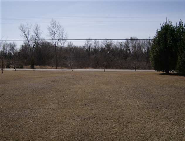 6215 Deckerville Road Deckerville, MI 48427 - Photo 6 of 6 31001372-5.JPG