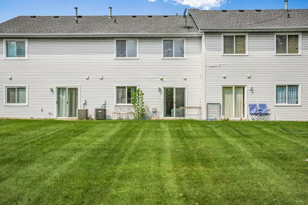 $235,000 | 428 Main Street North, St. Michael, MN 55376