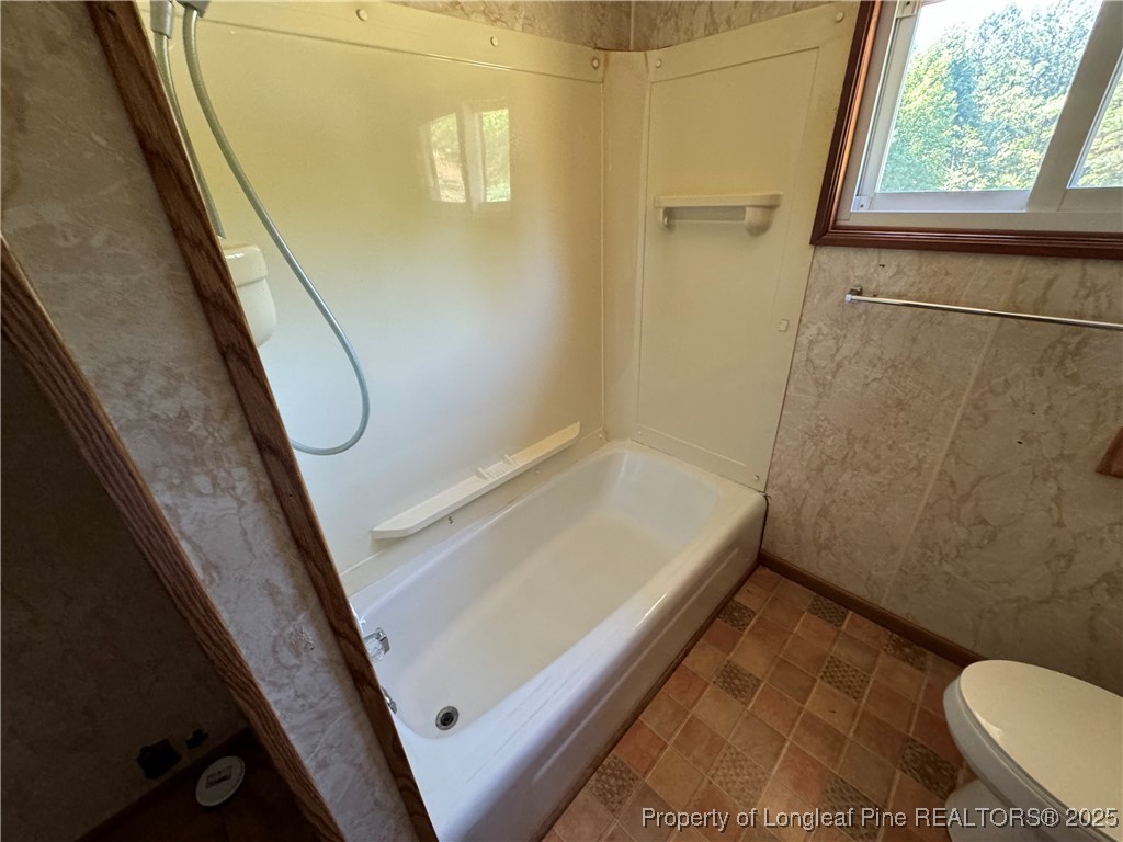4987 Red Hill Road Maxton, NC 28364 - Photo 12 of 22 Gallery Image 12