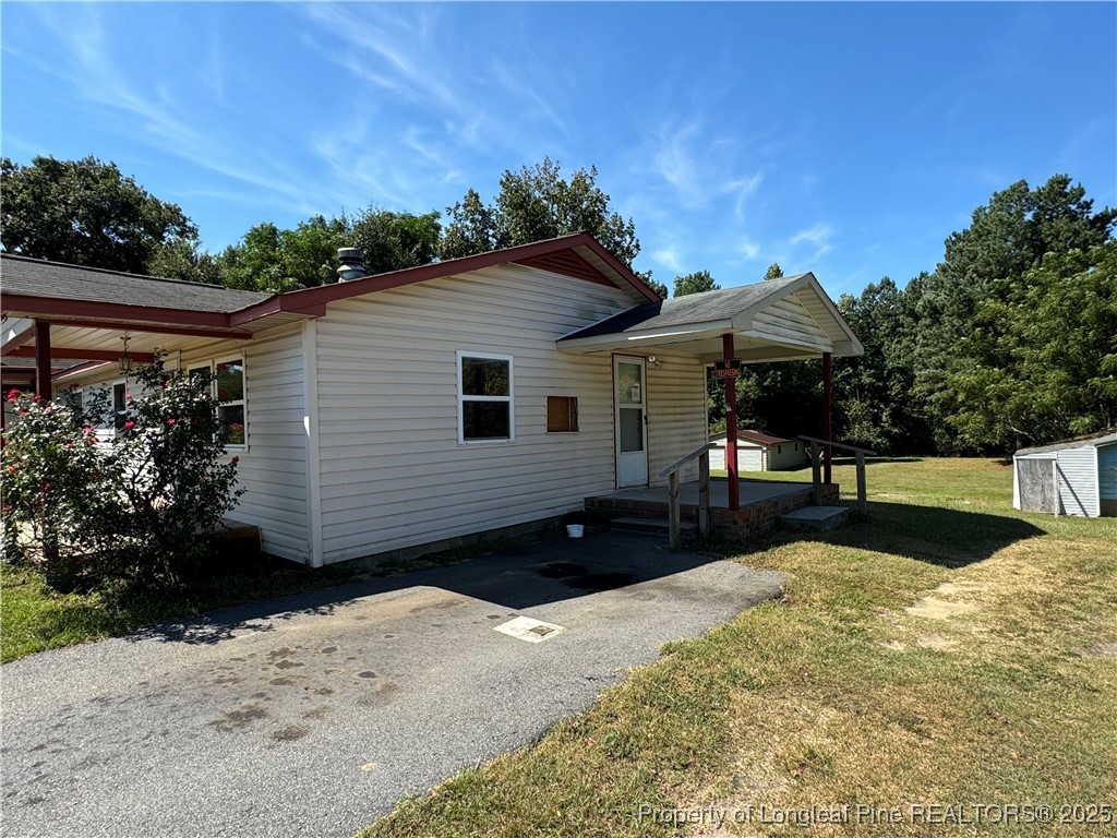 4987 Red Hill Road Maxton, NC 28364 - Photo 3 of 22 Gallery Image 3