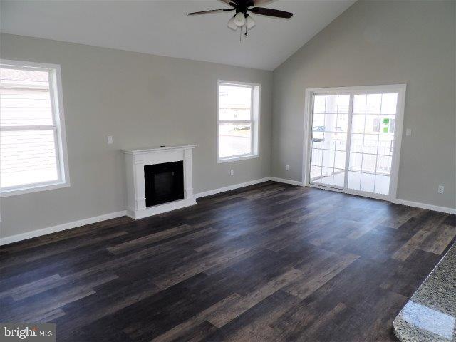 139 Clamshell Road Ocean City, MD 21842 - Photo 4 of 23 Living Room a