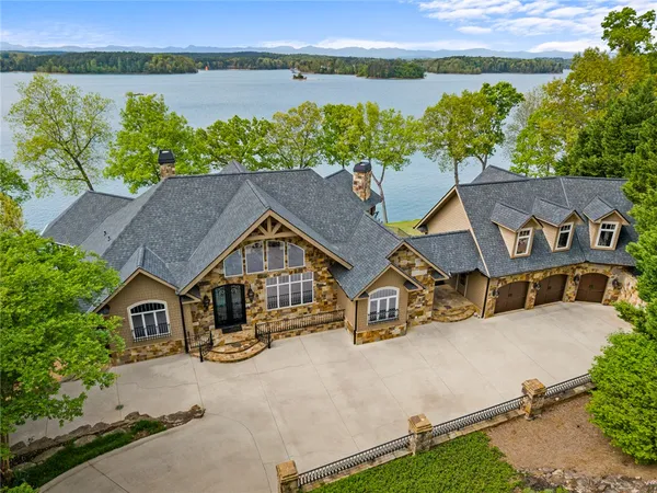 $6,985,000 | 255 Mountain View Pointe Drive, Seneca, SC 29672
