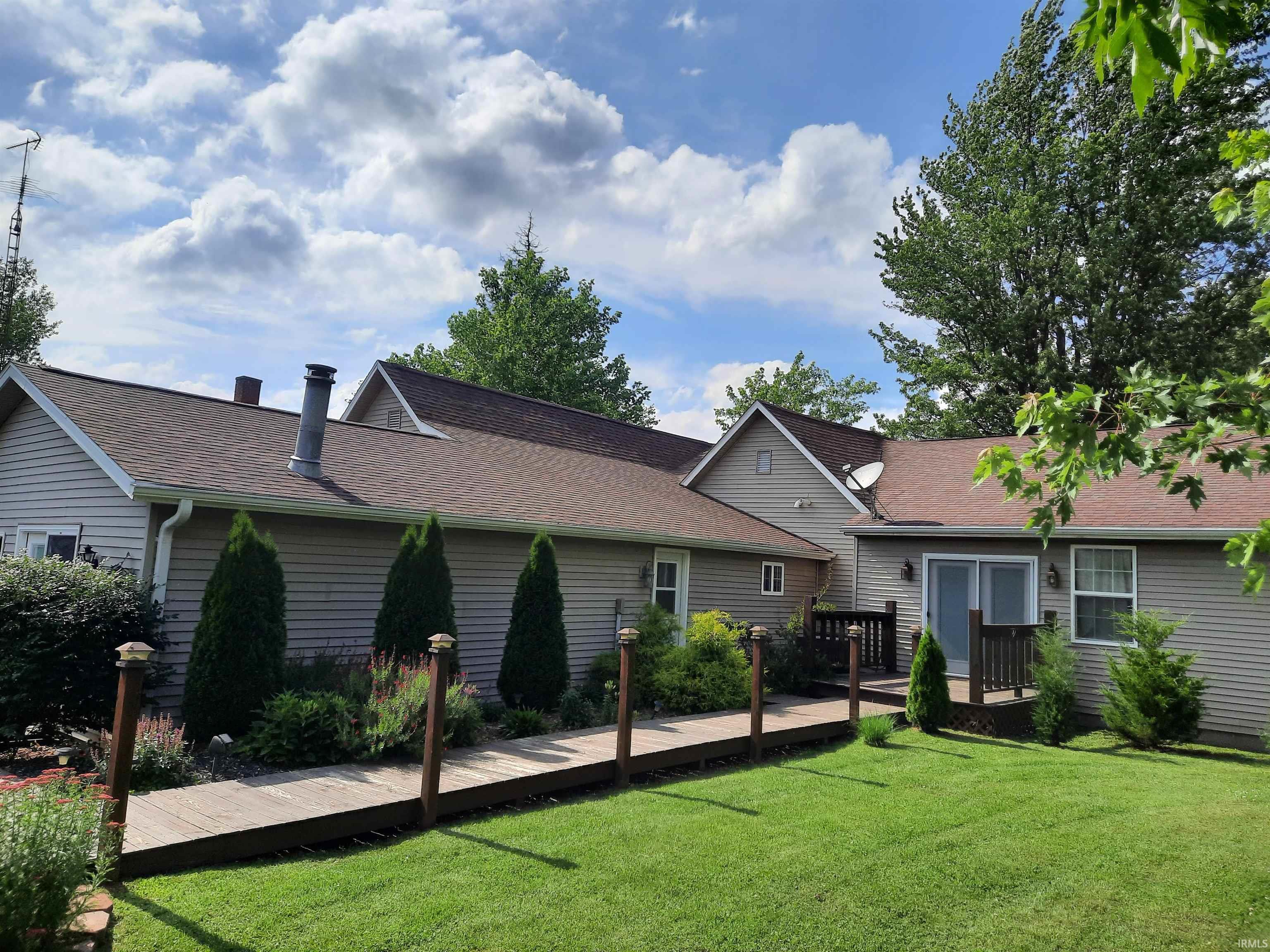 356 Main Street Plainville, IN 47568 - Photo 2 of 32