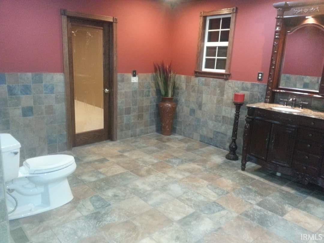 356 Main Street Plainville, IN 47568 - Photo 10 of 32