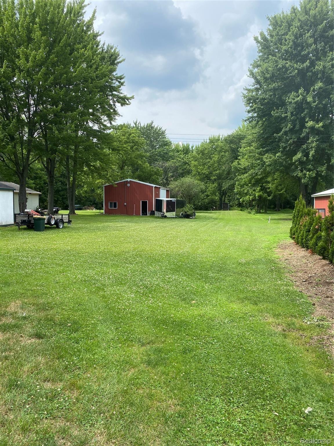 399 Ready Road Carleton, MI 48117 - Photo 15 of 20 A79E17EE-A4E1-4312-B297-6122B9CDF9A8.jpeg