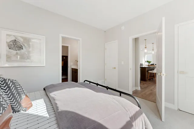 $865,900 | 7698 22nd Avenue South, Shakopee, MN 55379