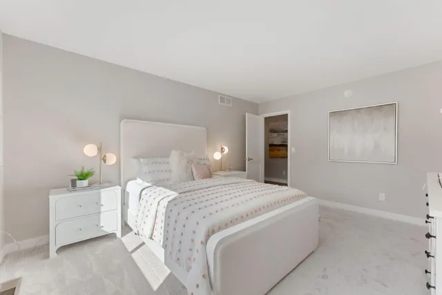 $865,900 | 7698 22nd Avenue South, Shakopee, MN 55379