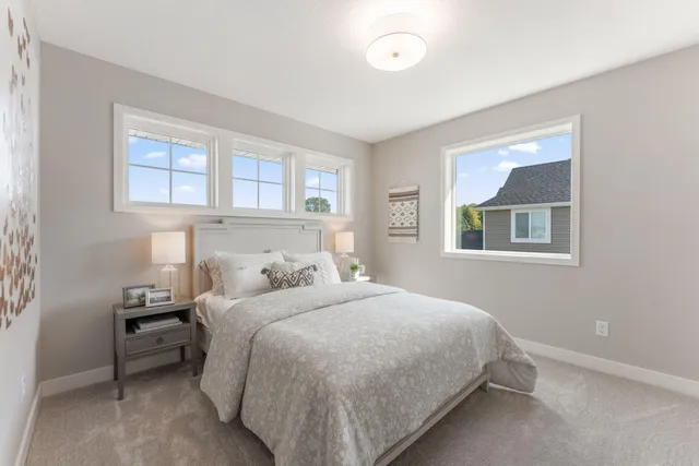 $865,900 | 7698 22nd Avenue South, Shakopee, MN 55379