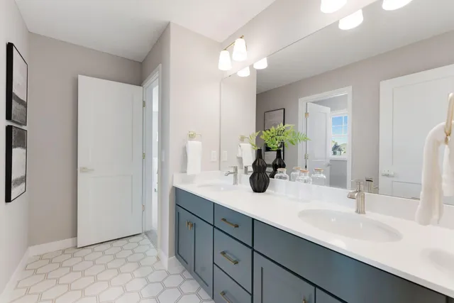 $865,900 | 7698 22nd Avenue South, Shakopee, MN 55379