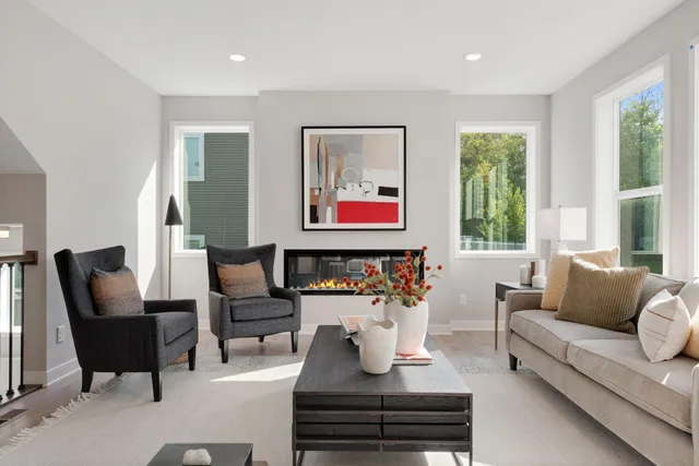 $865,900 | 7698 22nd Avenue South, Shakopee, MN 55379