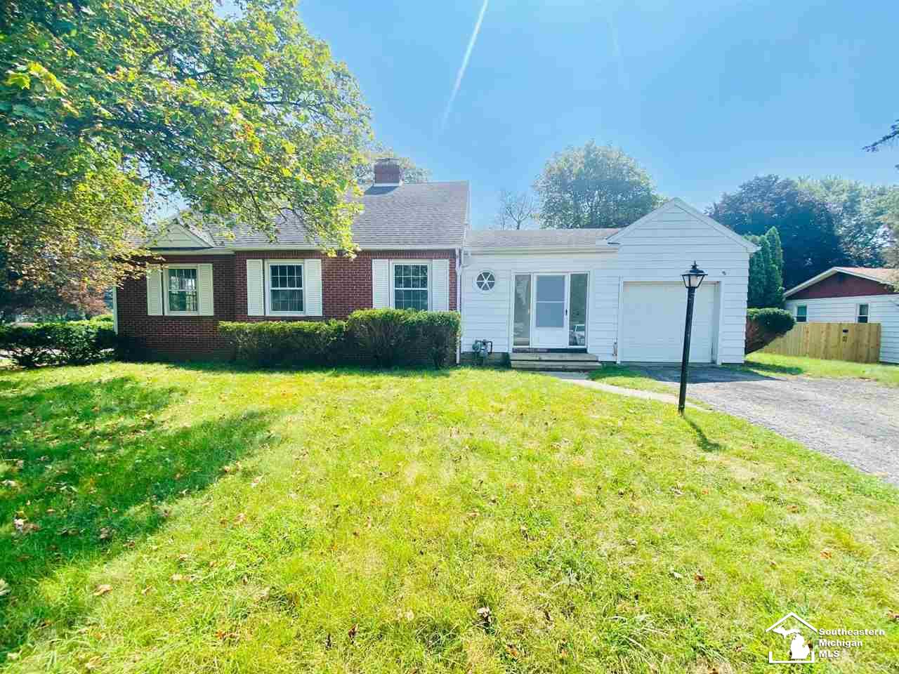 526 Cole Road Monroe, MI 48162 - Photo 1 of 13 50052782.JPG