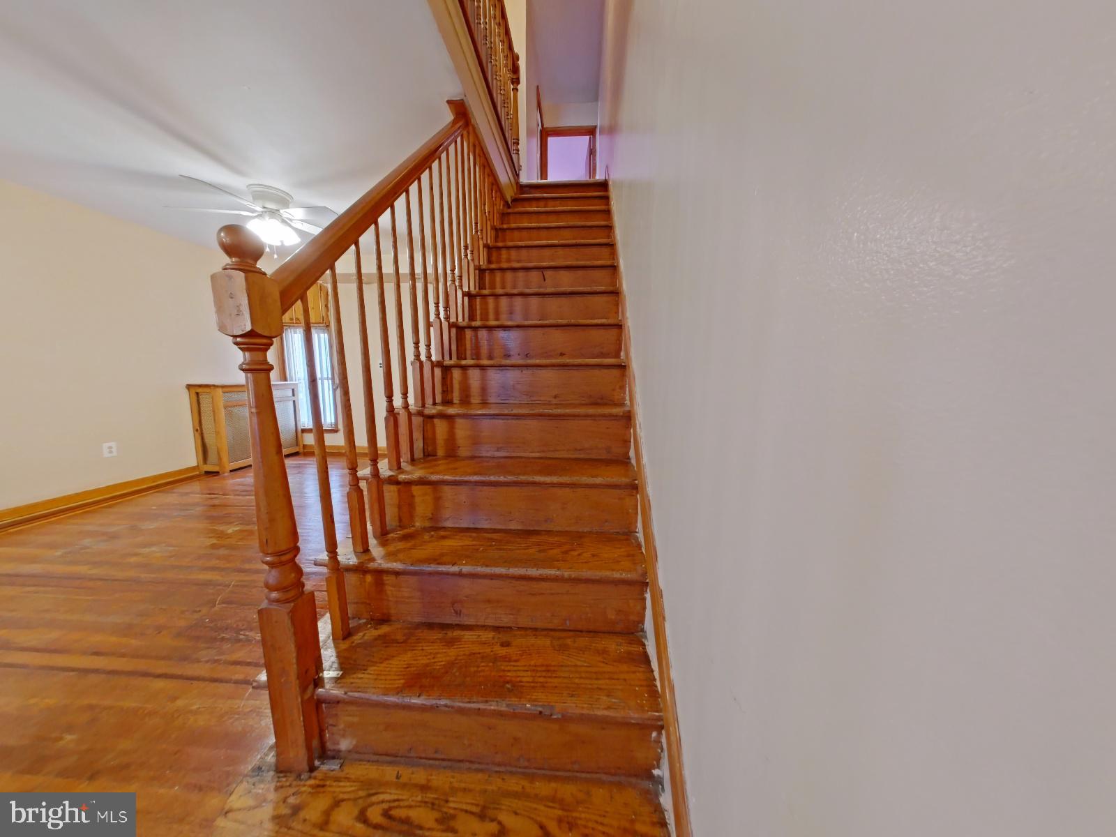 4013 Higbee Street Philadelphia, PA 19135 - Photo 16 of 39 2nd Floor