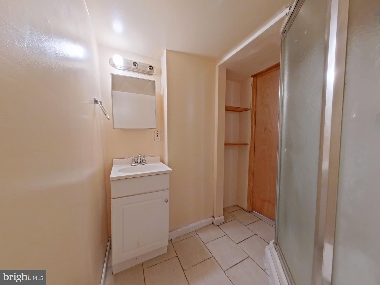 4013 Higbee Street Philadelphia, PA 19135 - Photo 30 of 39 Bathroom - Basement