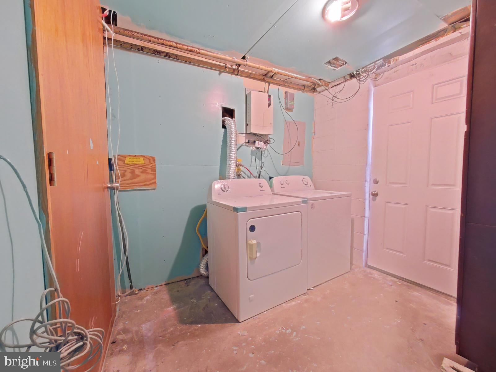 4013 Higbee Street Philadelphia, PA 19135 - Photo 32 of 39 Laundry - Basement