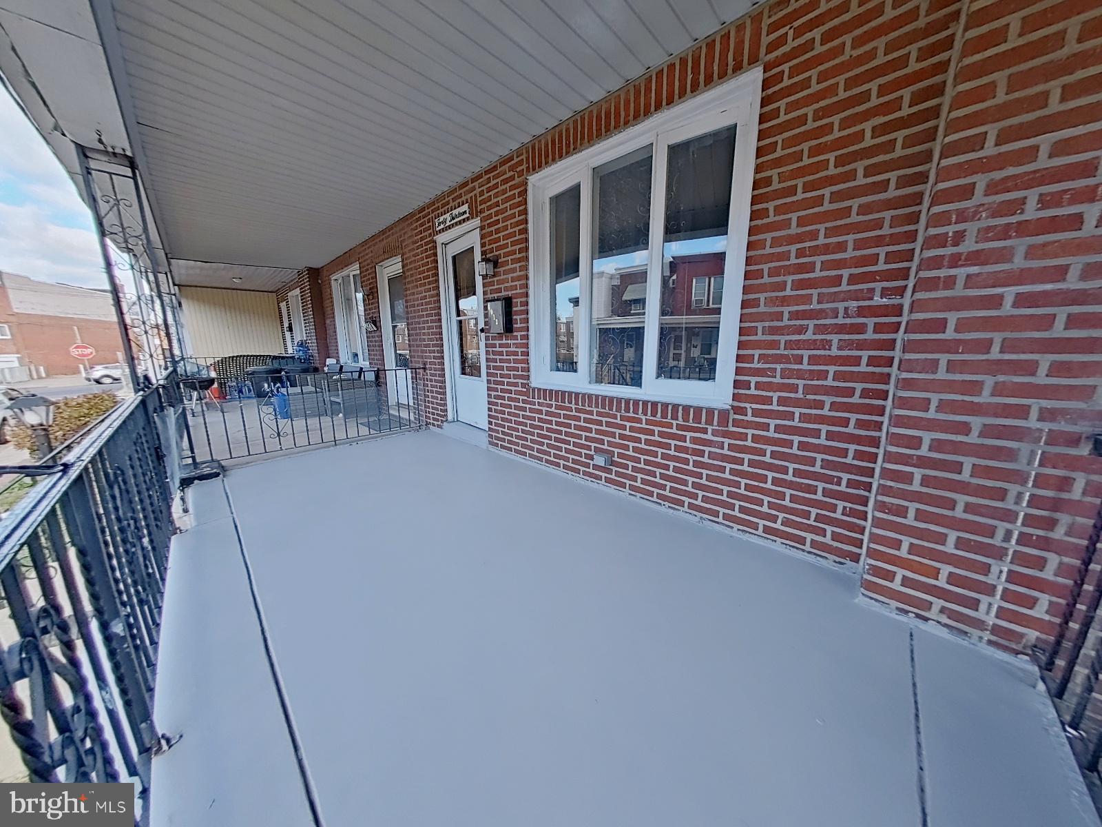 4013 Higbee Street Philadelphia, PA 19135 - Photo 35 of 39 Porch
