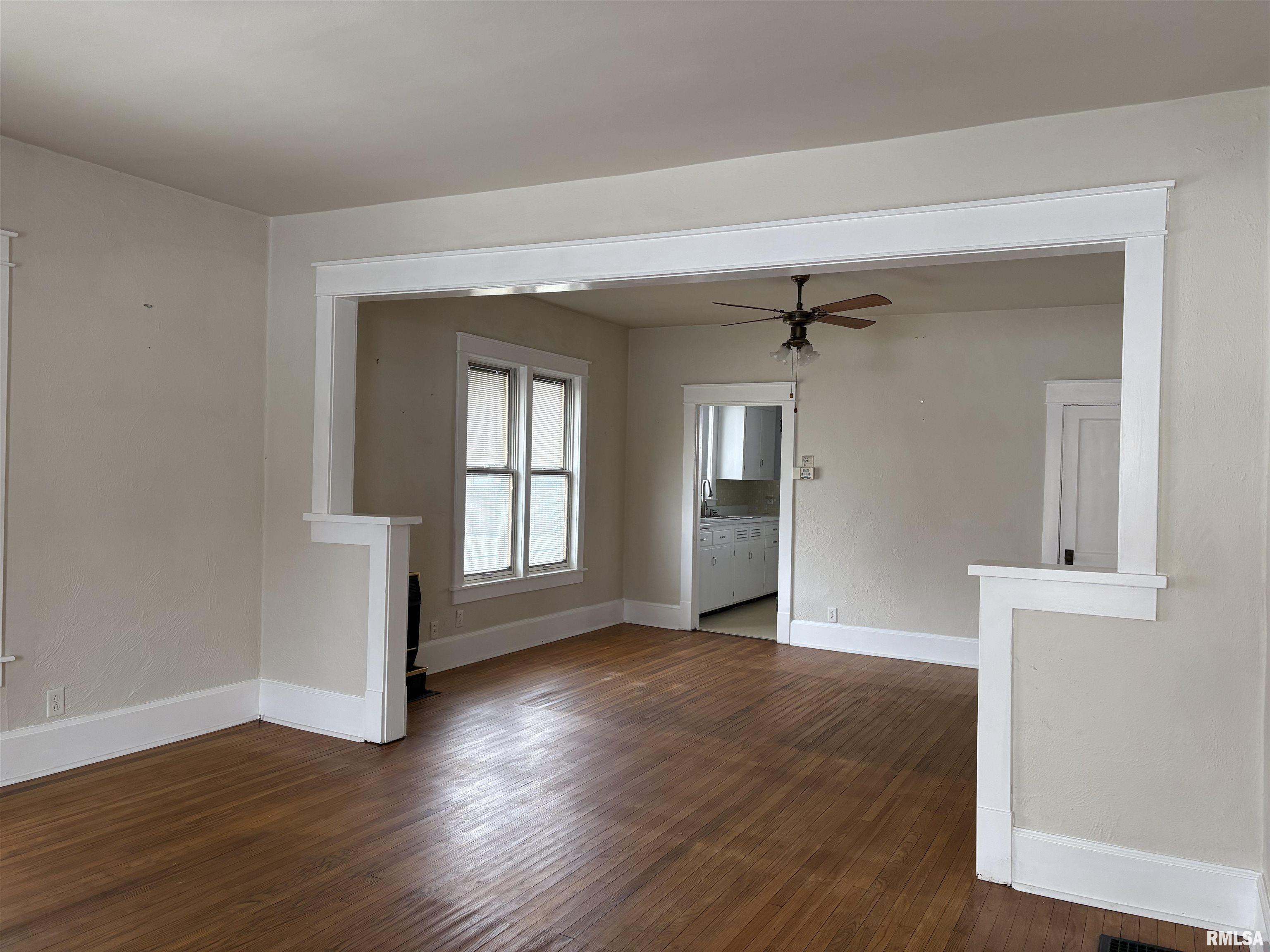 1517 South Main Street Jacksonville, IL 62650 - Photo 12 of 59