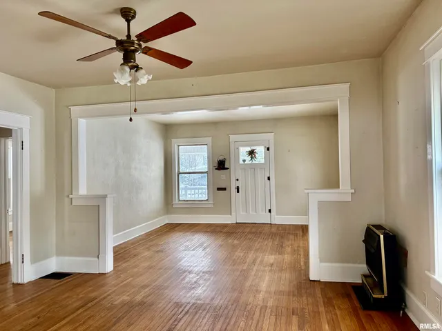 $137,900 | 1517 South Main Street, Jacksonville, IL 62650