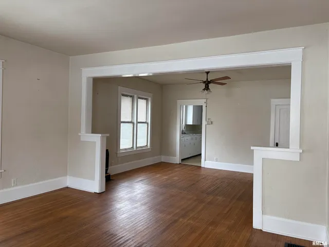 $137,900 | 1517 South Main Street, Jacksonville, IL 62650