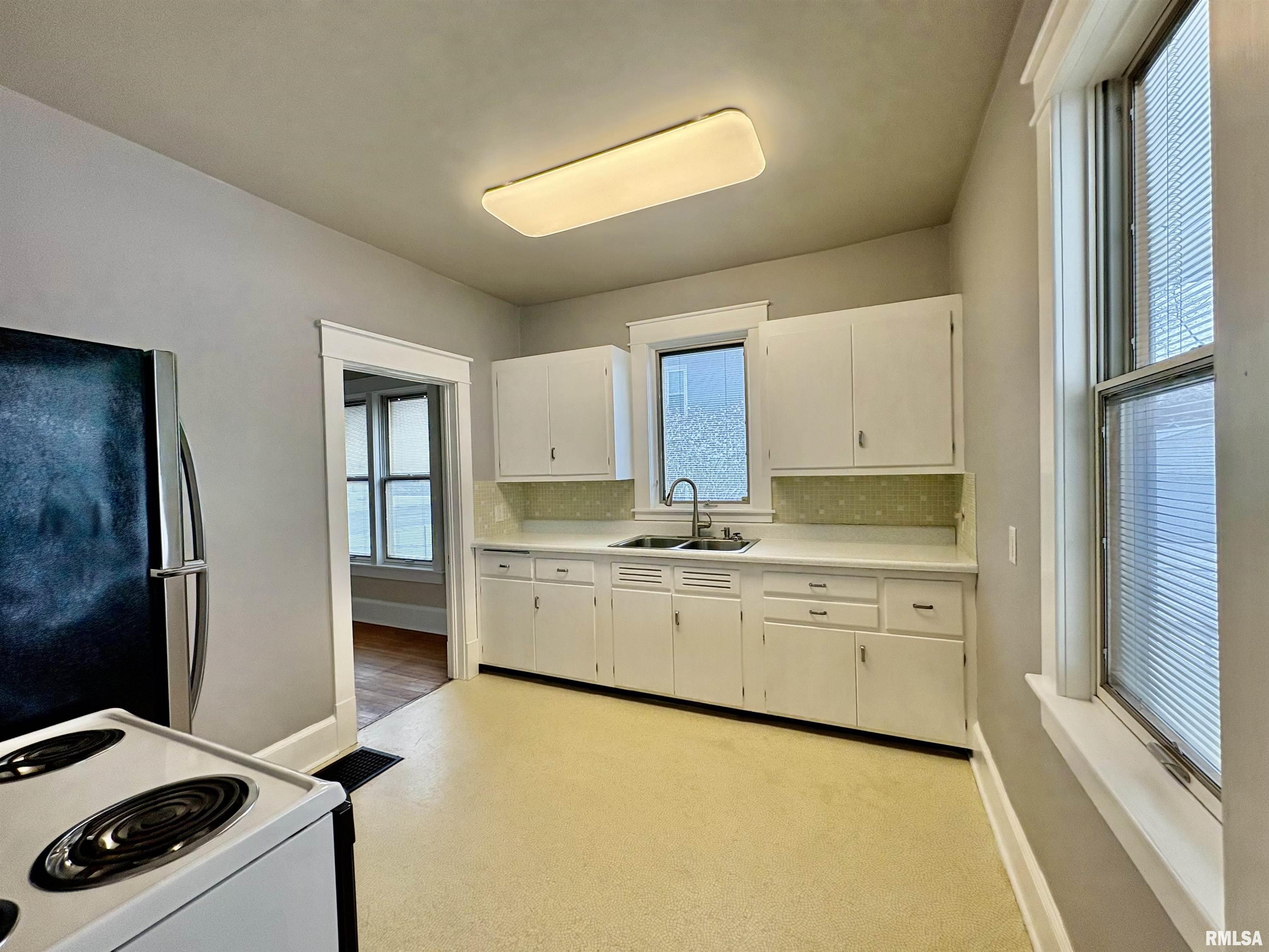 1517 South Main Street Jacksonville, IL 62650 - Photo 16 of 59