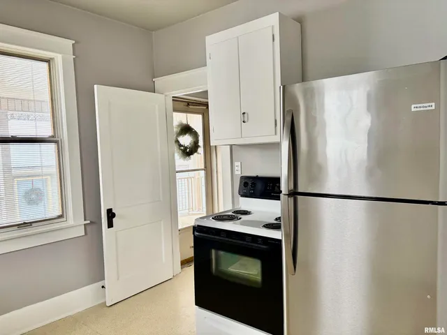 $137,900 | 1517 South Main Street, Jacksonville, IL 62650