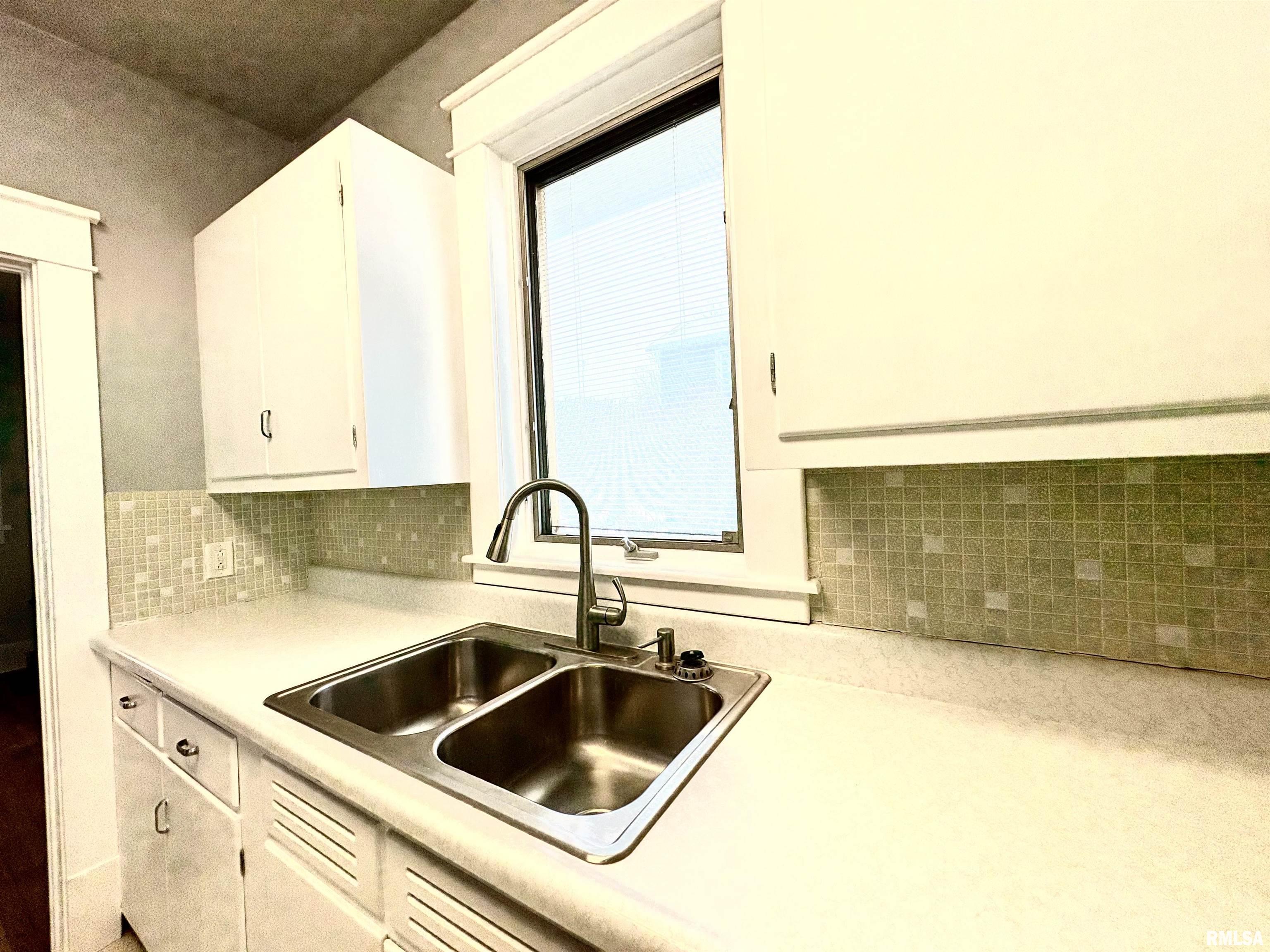 1517 South Main Street Jacksonville, IL 62650 - Photo 19 of 59