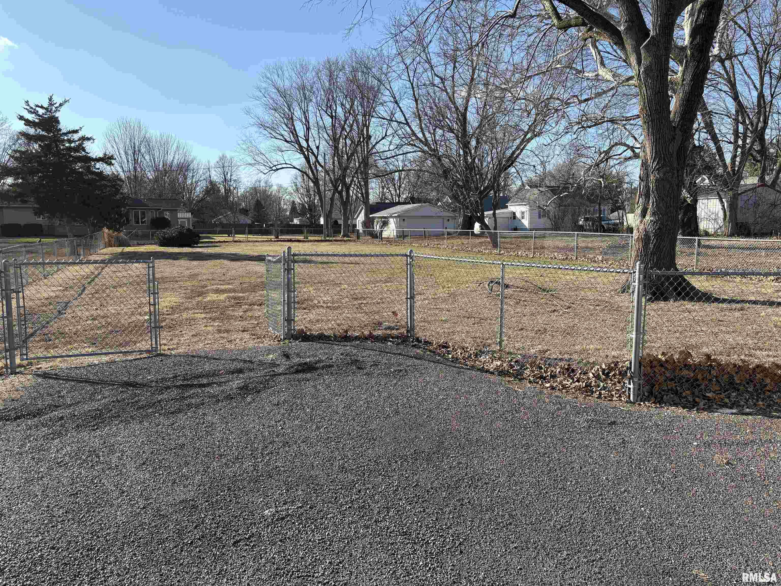 1517 South Main Street Jacksonville, IL 62650 - Photo 4 of 59