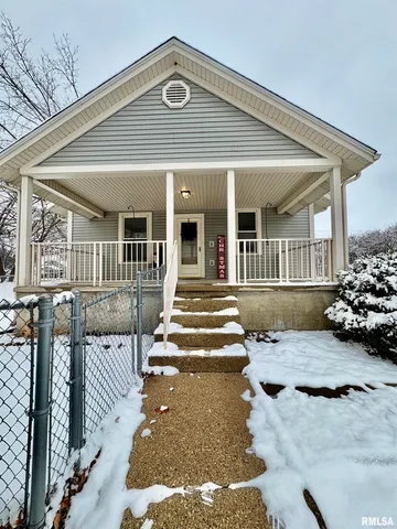 $137,900 | 1517 South Main Street, Jacksonville, IL 62650