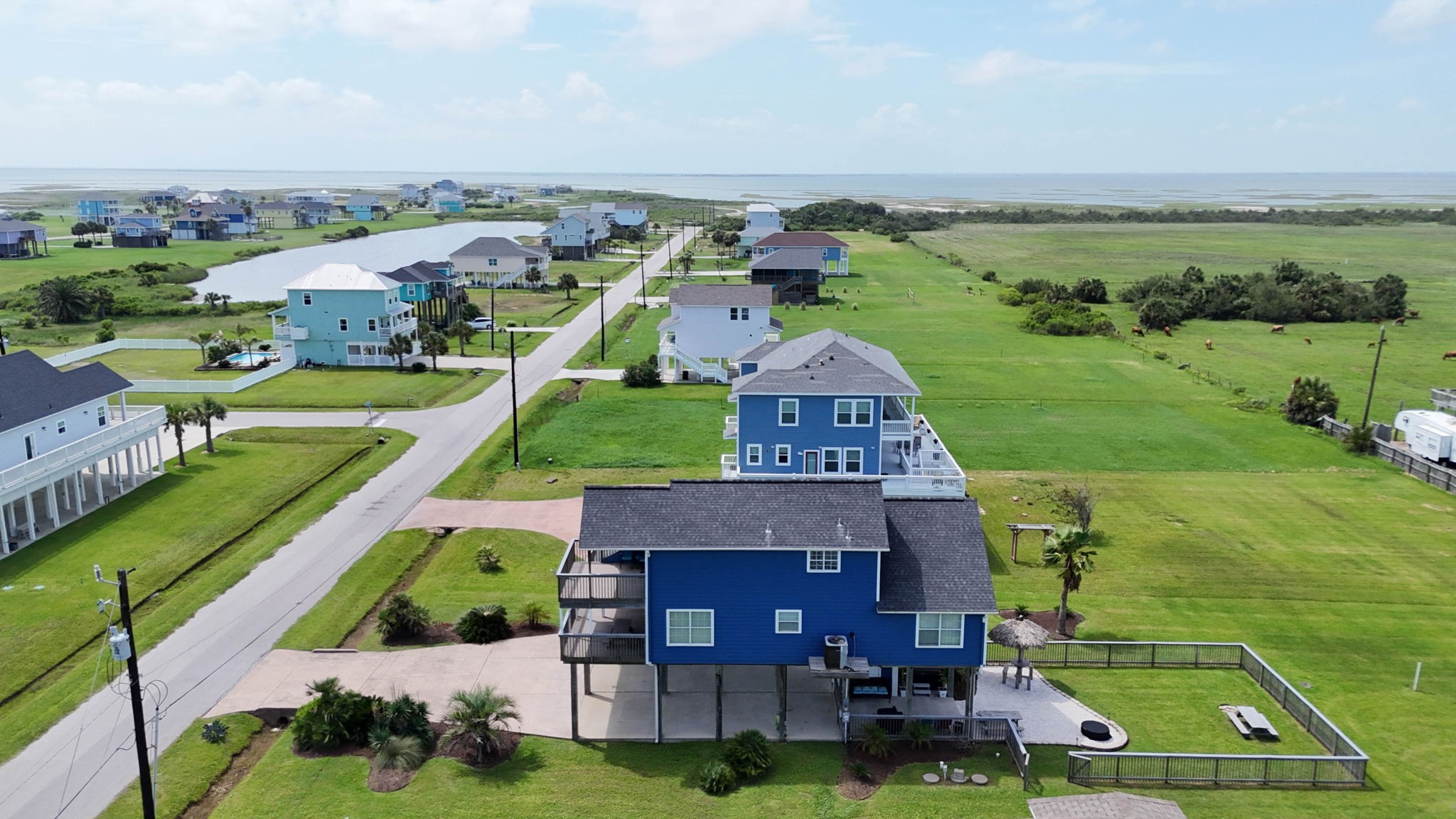 18115 Shaman Road Galveston, TX 77554 - Photo 27 of 40