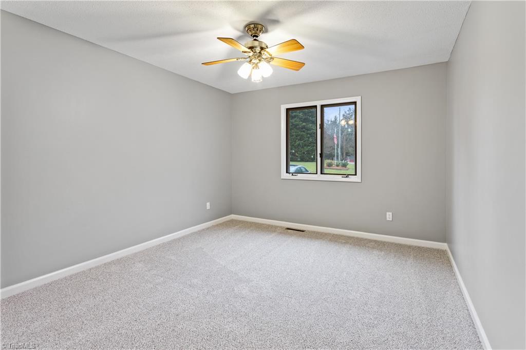 169 B Old Mill Road, Unit B High Point, NC 27265 - Photo 28 of 43 Gallery Image 28