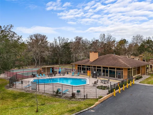 $140,000 | 1810 Northwest 23rd Boulevard, Unit 183, Gainesville, FL 32605