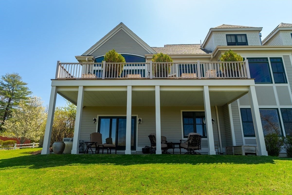 1 South Cottage Road, Unit 1 Belmont, MA 02478 - Photo 30 of 35 a front view of a house