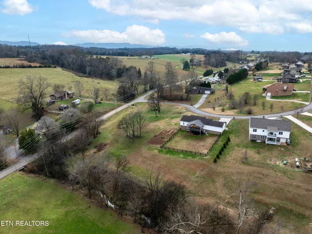 $499,900 | 5163 Candlewood Court, Maryville, TN 37804